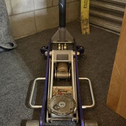 Pittsburgh Automotive 2.5 Ton Aluminum Racing Floor Jack Rapid Pump