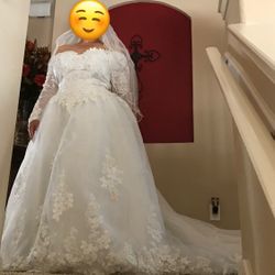 Wedding dress