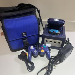 Nintendo GameCube Console Bundle Travel Case Sunshine Controller Tested/Works