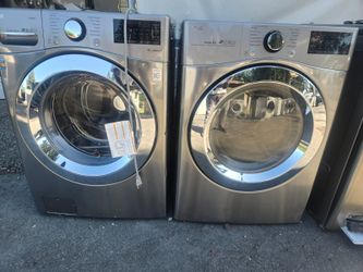 LG Front Load Washer and Dryer Set