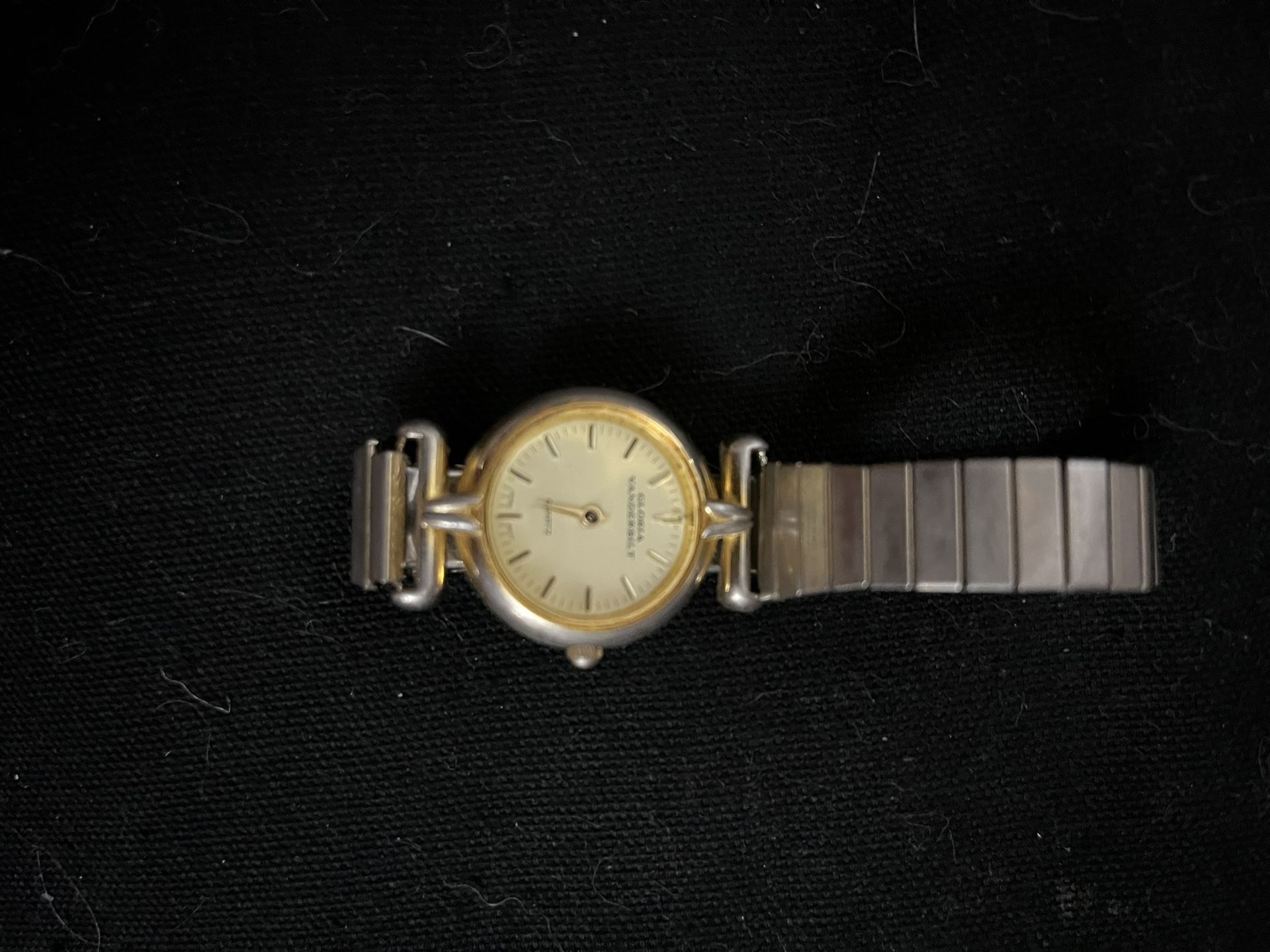Women’s Gloria Vanderbilt Vintage Watch