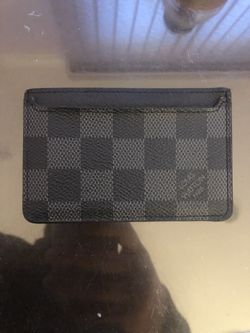 LV WALLET/CARD HOLDER NEW CONDITION