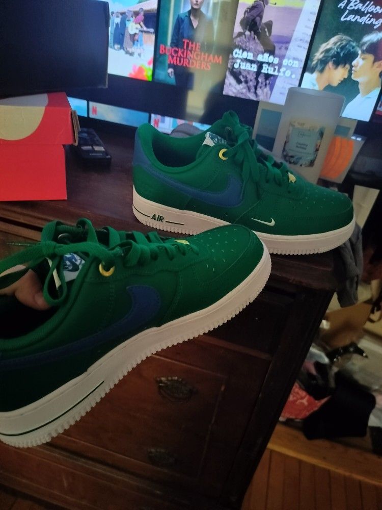 Brand New Men's Size Air Force Ones Awesome Shoe Just I Bought