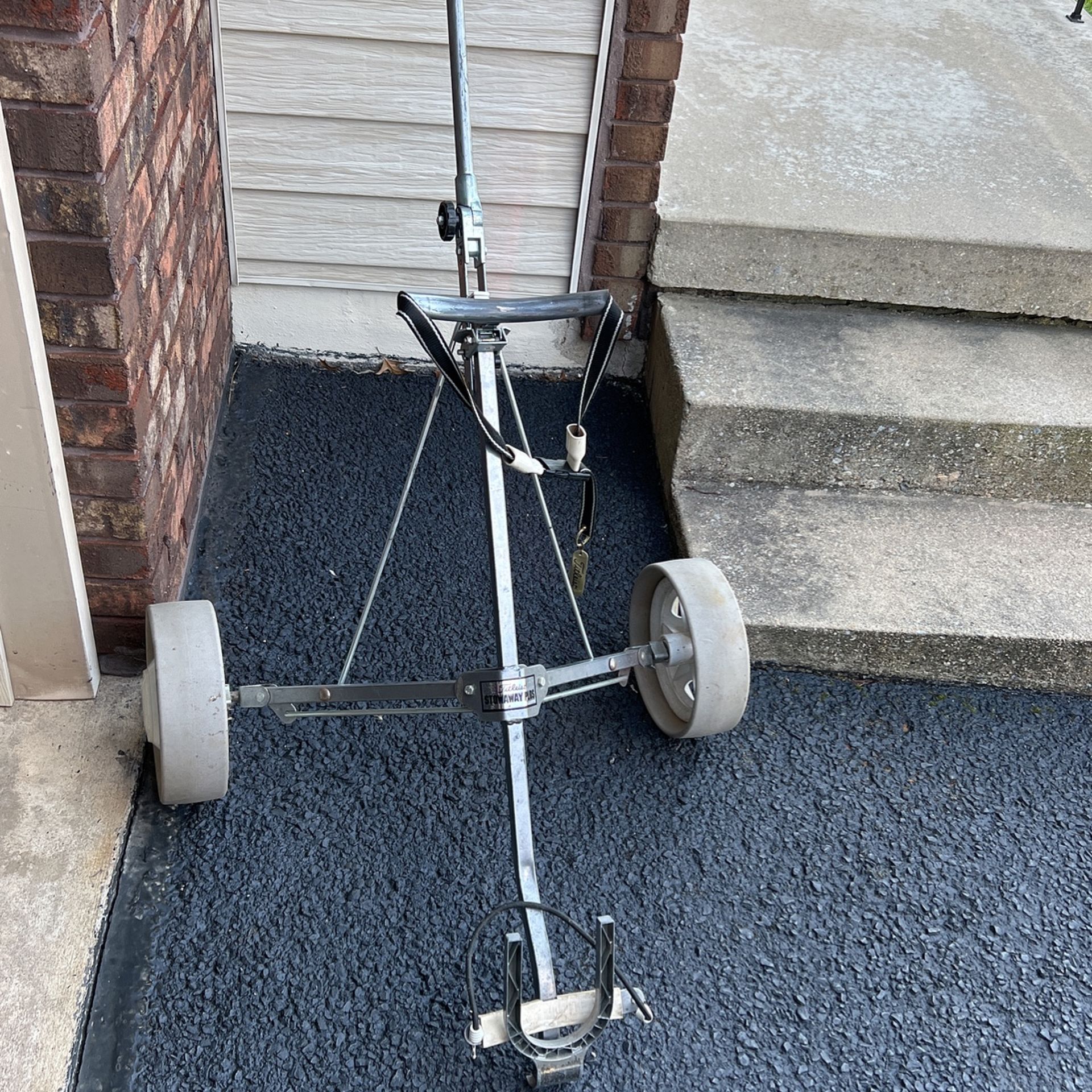 Titleist Golf Cart