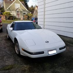 1991 Chevrolet Corvette C4 Convertible 2 Door CC2 Hard & Soft Top
