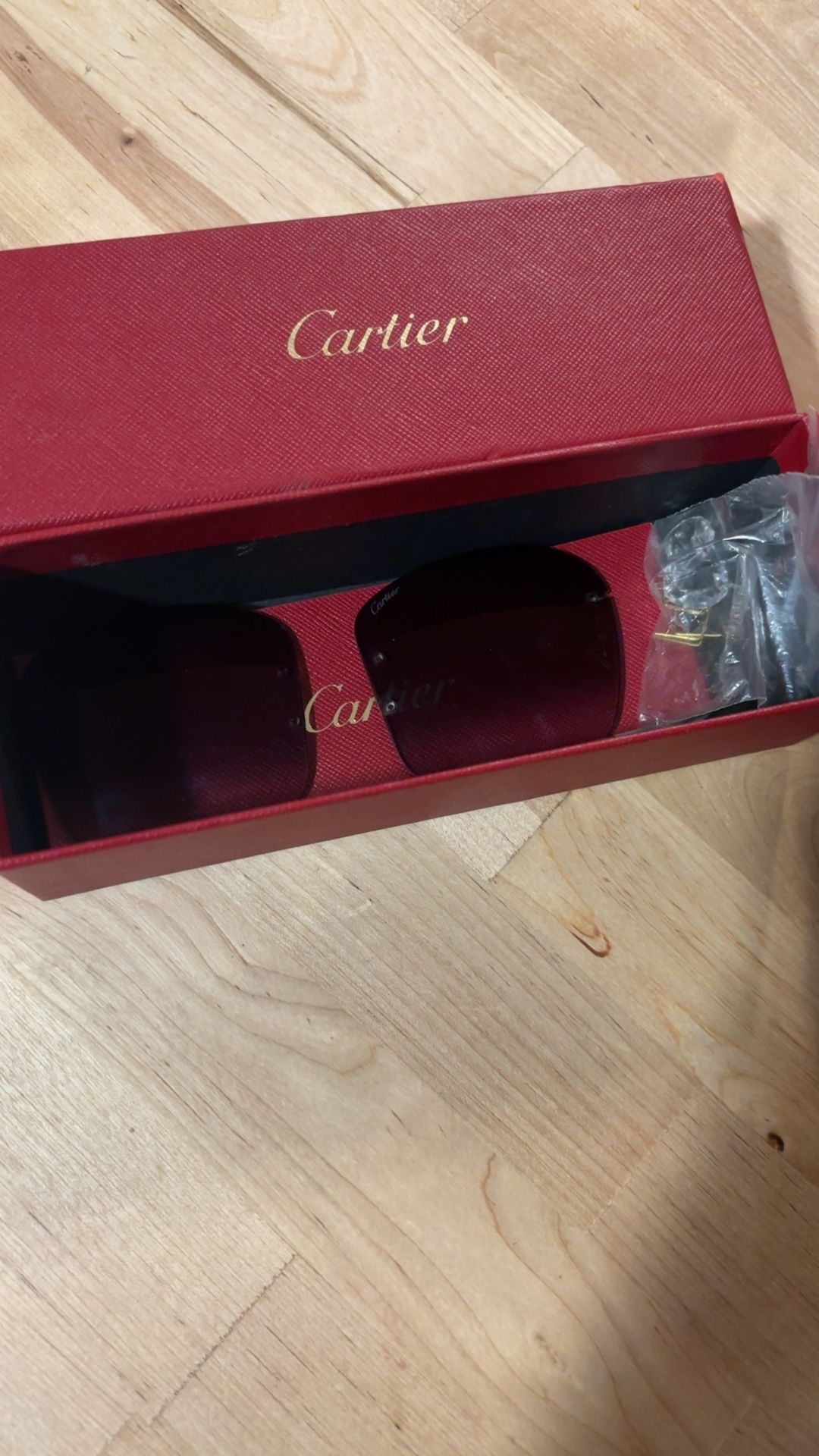 Cartier lens