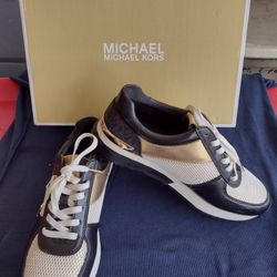 Michael Michael Kors Allie Black/Gold  Trainer Sneakers size 9