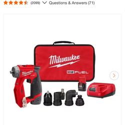 Milwaukee Drill Driver Kit W/4 Heads Kit