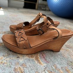 Banana Republic Wedges sz 10