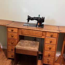 Vintage Singer Sewing Machine