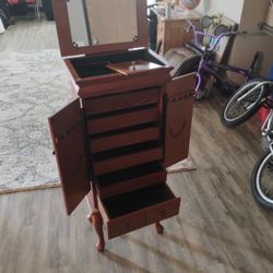 Poarm 214 Jewelry Box