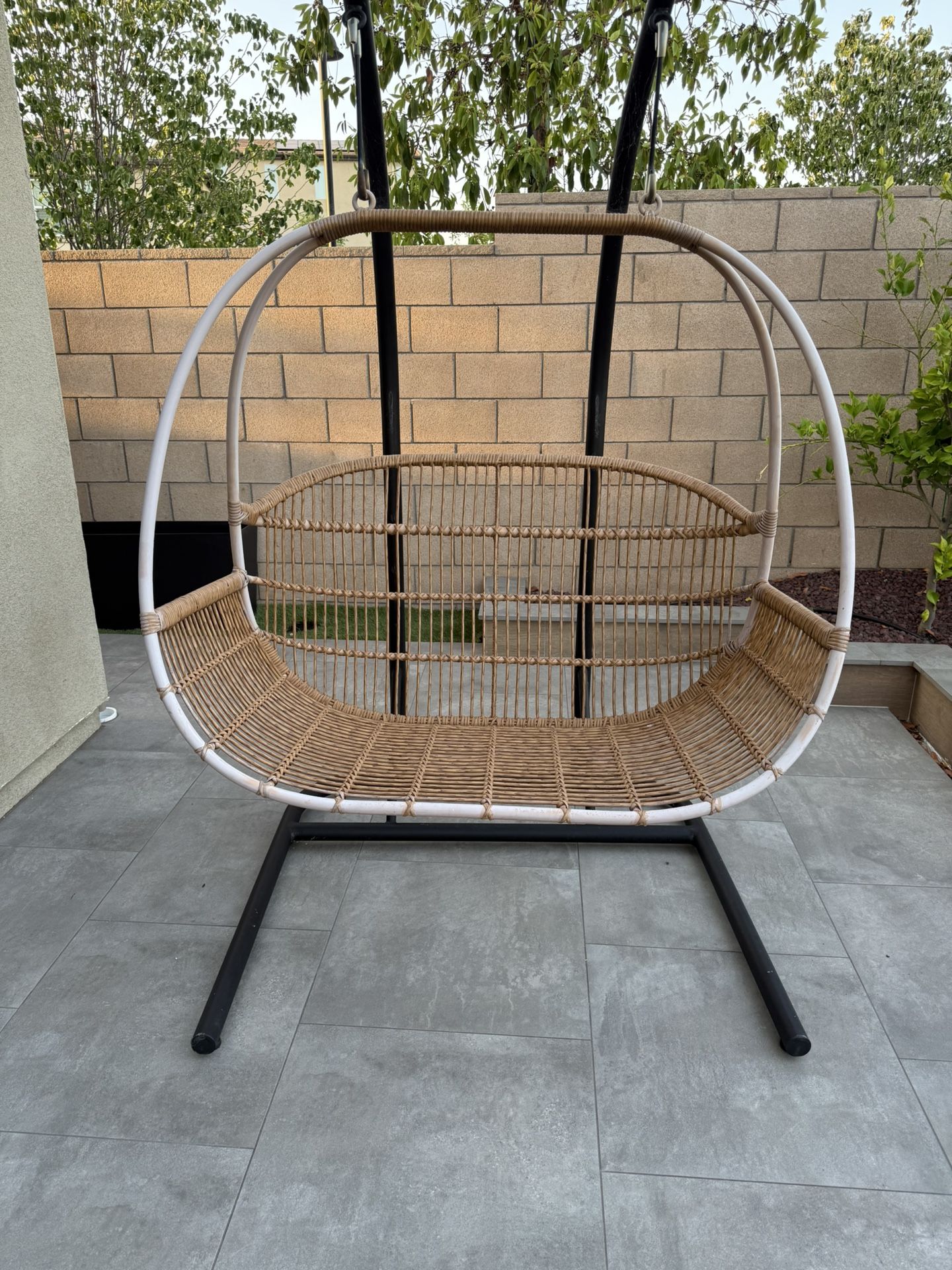 Patio Swing, Porch