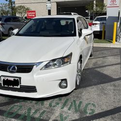 2013 Lexus CT 200h
