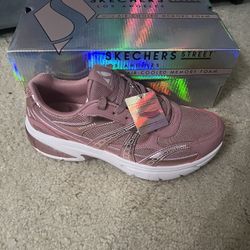 Sketchers 