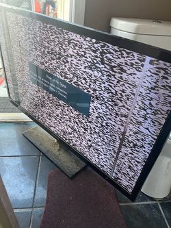 SAMSUNG 51 INCH TV
