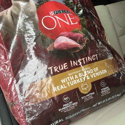 Purina One All Natral Dog Food Turkey And Venicen