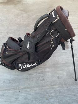 Titleist 7-way Stand Up Golf Bag