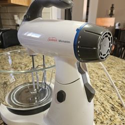 Sunbeam Mixmaster Counter Mixer!