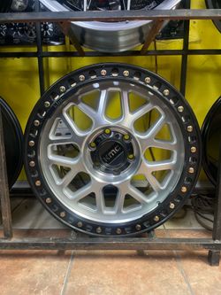 20x9” KMC “KM549”