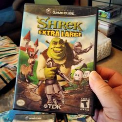 GAME CUBE SHREK EXTRA LARGE 