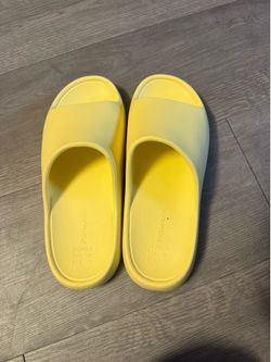 Primark Yellow Slides Sandals Size 7