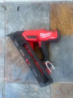 Milwaukee fuel Brad nailer (cordless)