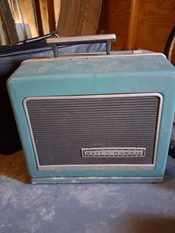 vintage Bell & Howell Specialist Filmosound 16mm projector,