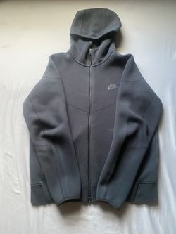Nike tech