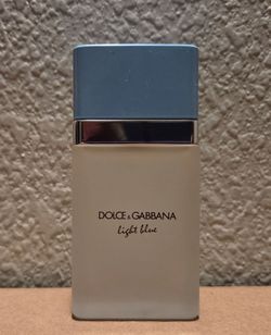 Women's Dolce & Gabbana Light Blue 1oz EDT perfume- reformulated