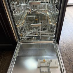 Miele Dishwasher 