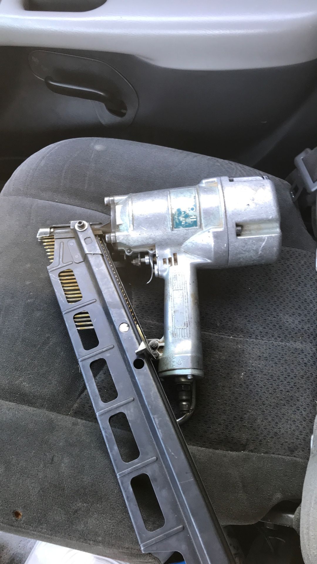 Hitachi Nailer