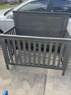 Baby Crib/ No Mattress