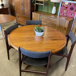 Rosewood Danish Modern Dining Table - *SOLD*