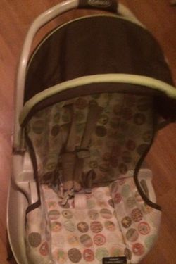 GRACO SNUG RIDE INFANT CAR SEAT & BASE