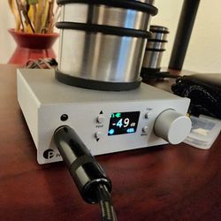 Pro-Ject Pre Box S2 Digital Preamplifier
