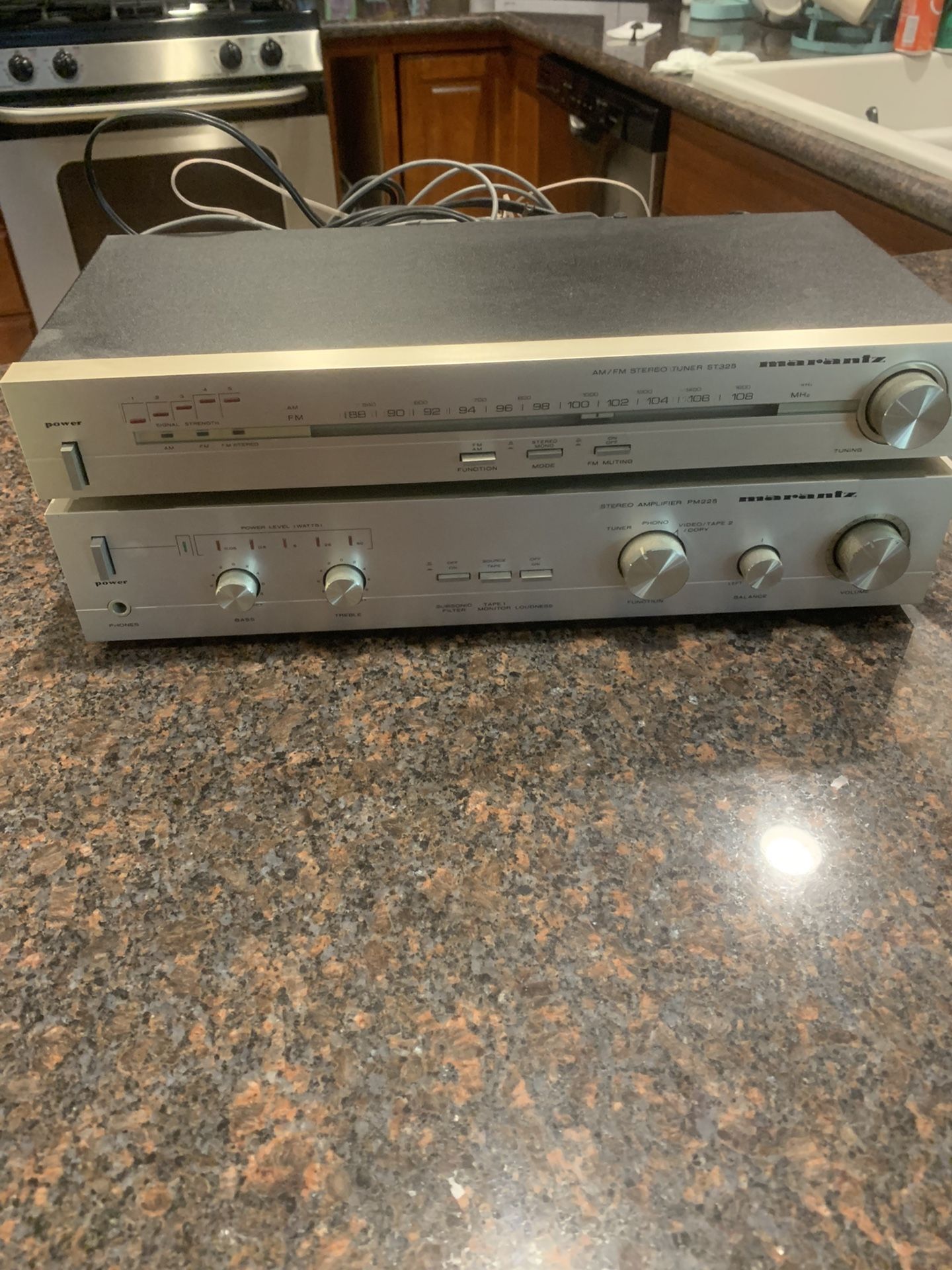 Vintage MARANTZ TUNER ST-325 Stereo Amplifier PM-225