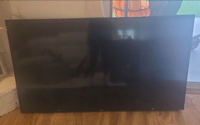 Tv JVC  Roku 65 inch