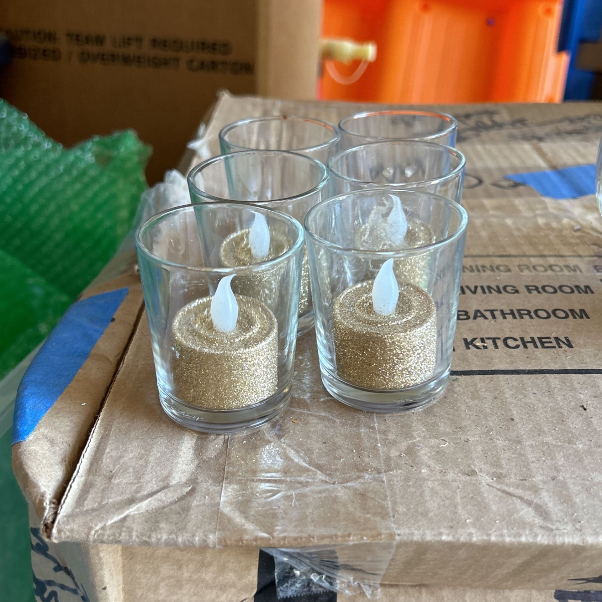 Set Of 6 Votive Candle Holders And LED gold Votive Candles