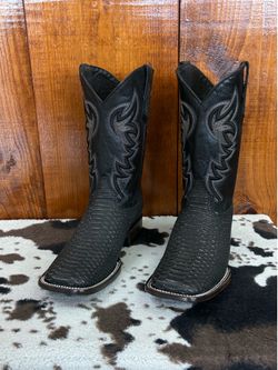 Men’s Boots