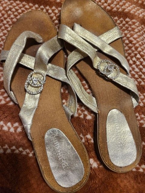 BELLISSIMO BRAND SANDALS