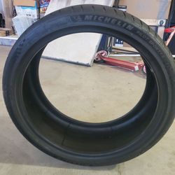 Michelin Pilot Sports 245 / 35 ZR 20