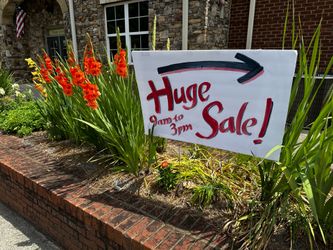 Miscellaneous estate sale merchandise Miscellaneous estate sale merchandise