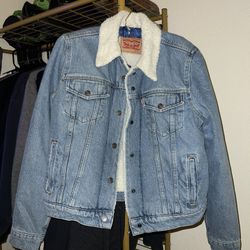 Levi’s Women’s denim fleece lined jacket