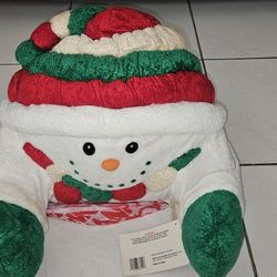 18"18"16"  plush SNOWDEN Snowman with red jacket and cap
Pick up Tamarac 33319 