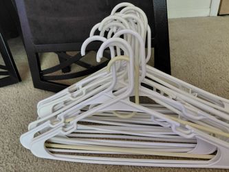 White hangers 19114 zip