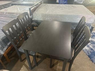 🍽️ 5-Piece Dining Table Set 🔥 NEW DINING SET JUST ARRIVED! 🔥