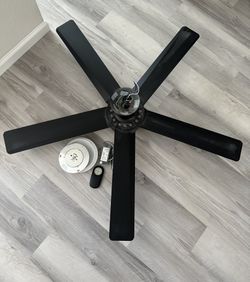 Sailing Fan Like New