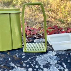 Tupperware Pickles Olives Vegetable Saver Container Pick a Deli Strainer 1330