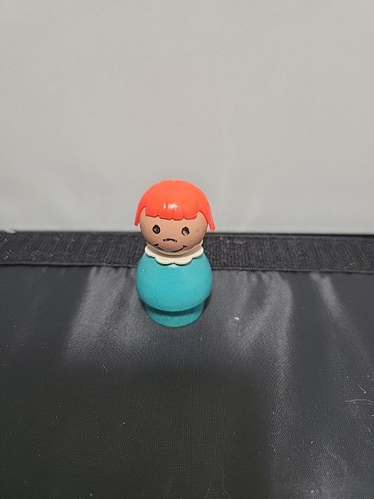 Fisher Price Little People Turquoise Girl W/ Red Bangs Wooden Vintage (JX)