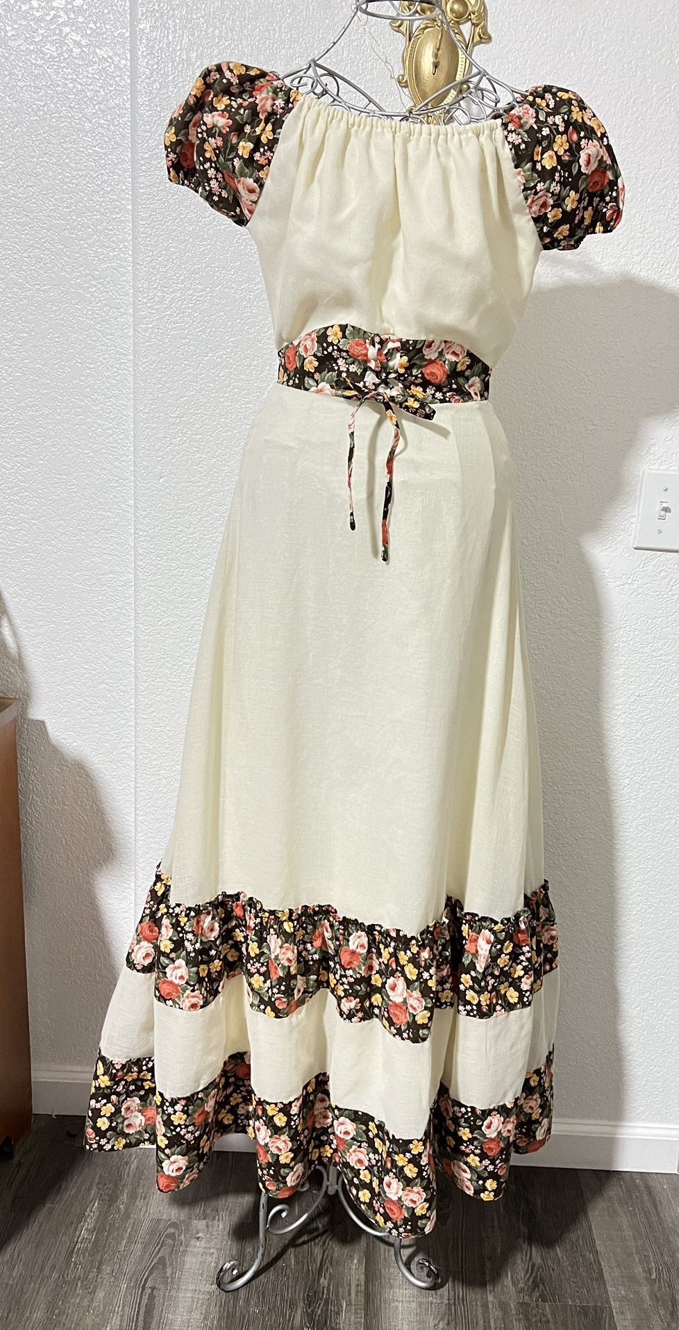 Paula Lee vintage 70s prairie dress  Size 5/6